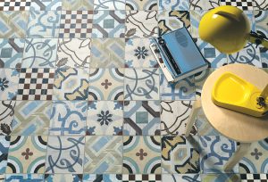Foto 4. Een levendige en kleurrijke patchwork vloer