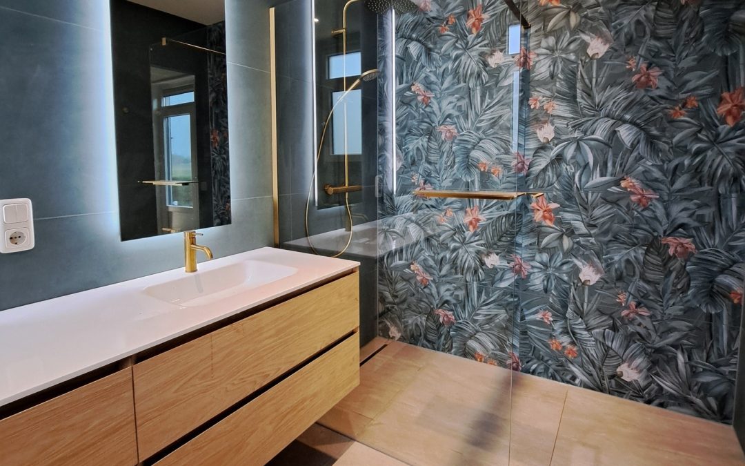 Jungle groene badkamer